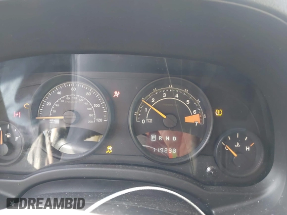 2015 Jeep Patriot Altitude Edition with VIN 1C4NJPBA8FD399095, listed as a IAAI auction lot 41236068 with 119,298 mi miles. Bid and sale history available at carsss.com. Image 7.