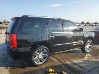 2013 Cadillac Escalade Platinum Edition with VIN 1GYS4DEF3DR125023, listed as a Copart auction lot 71715734 with 152,885 mi miles and Salvage Title. Bid and sale history available at carsss.com. Image 3.