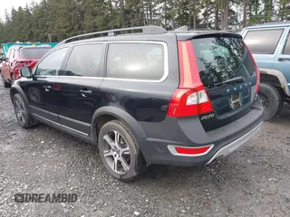 2012 Volvo XC70 T6 with VIN YV4902BZ9C1142969, listed as a IAAI auction lot 41750918 with 124,322 mi miles and . Bid and sale history available at DreamBid. Image 3.