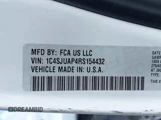 2024 Jeep Wagoneer z VIN 1C4SJUAP4RS154432, wystawiony jako IAAI lot #41944449 z przebiegiem Nie podano mil oraz . Historia ofert i sprzedaży dostępna na DreamBid. Obrazek 9.