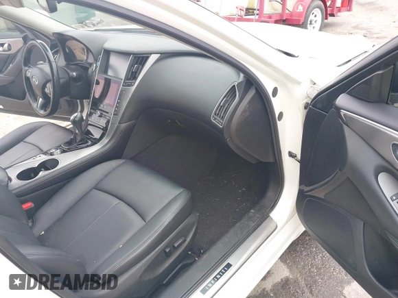 2014 Infiniti Q50 with VIN JN1BV7AP1EM670108, listed as a IAAI auction lot 42428330 with 260,478 mi miles and . Bid and sale history available at DreamBid. Image 5.