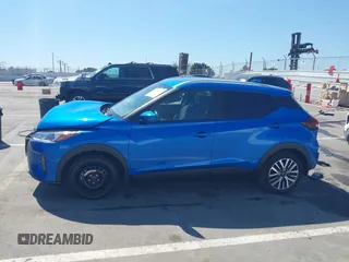 2022 Nissan Kicks SV with VIN 3N1CP5CV7NL509481, listed as a IAAI auction lot 41831963 with 29,977 mi miles. Bid and sale history available at carsss.com. Image 15.