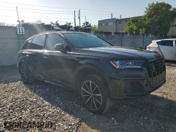 2021 Audi SQ7 Prestige with VIN WA1VWBF73MD024564, listed as a Copart auction lot 51983315 with 38,804 mi miles and Non Repairable. Bid and sale history available at DreamBid. Image 4.
