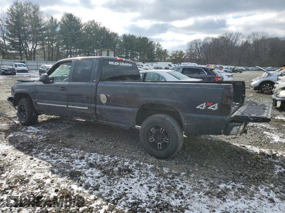 2005 Chevrolet Silverado 1500 with VIN 1GCEK19V75E230214, listed as a Copart auction lot 88054405 with 0 mi miles and Salvage Title. Bid and sale history available at carsss.com. Image 2.