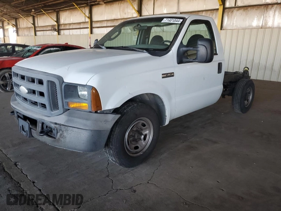 2005 Ford F-250 with VIN 1FDNF20545EC51928, listed as a Copart auction lot 71401044 with 409,115 mi miles and Clean title. Bid and sale history available at DreamBid. Image 1.