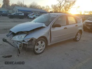 2006 Ford Focus S z VIN 1FAHP37N46W205446, wystawiony jako Copart lot #52816165 z przebiegiem 107 528 mil mil oraz Szkoda całkowita • Salvage title. Historia ofert i sprzedaży dostępna na DreamBid. Obrazek 1.