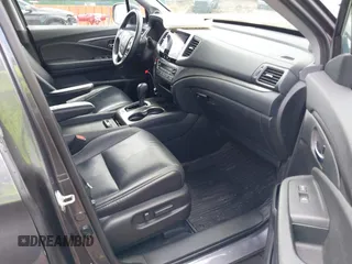 2016 Honda Pilot EX-L with VIN 5FNYF6H51GB097337, listed as a IAAI auction lot 42173415 with 145,415 mi miles. Bid and sale history available at carsss.com. Image 5.