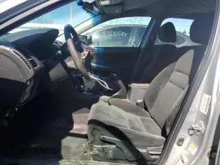 2006 Honda Accord LX SE z VIN 1HGCM55326A166493, wystawiony jako Copart lot #53471055 z przebiegiem 259 786 mil mil oraz Szkoda całkowita • Salvage title. Historia ofert i sprzedaży dostępna na DreamBid. Obrazek 7.