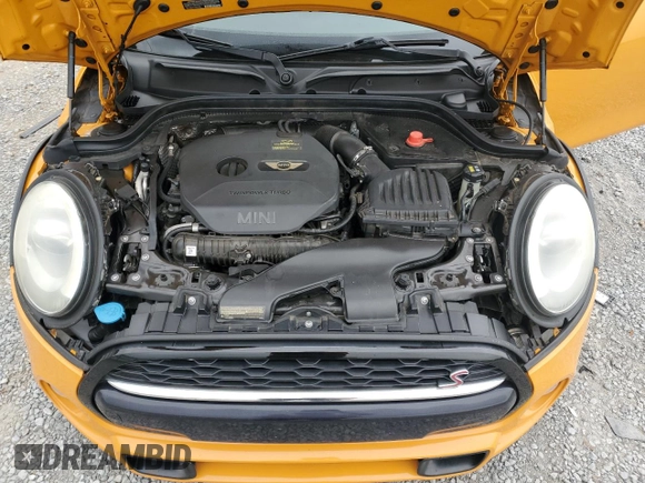 2015 MINI Hardtop S with VIN WMWXP7C52F2A41236, listed as a Copart auction lot 52600215 with 113,536 mi miles and Salvage Title. Bid and sale history available at DreamBid. Image 11.
