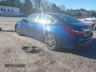 2018 Nissan Altima 2.5 SR with VIN 1N4AL3AP7JC291210, listed as a IAAI auction lot 41677670 with 142,994 mi miles. Bid and sale history available at carsss.com. Image 3.