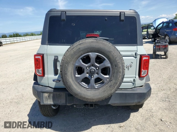 2022 Ford Bronco z VIN 1FMDE5BH4NLB47555, wystawiony jako Copart lot #55341415 z przebiegiem 16 134 mil mil oraz Szkoda całkowita • Salvage title. Historia ofert i sprzedaży dostępna na DreamBid. Obrazek 6.