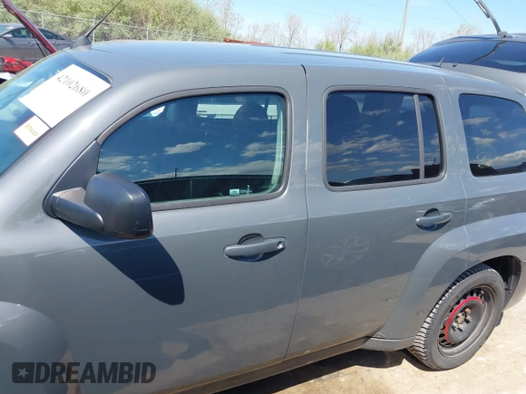 2008 Chevrolet HHR LS with VIN 3GNCA13DX8S716401, listed as a IAAI auction lot 42102680 with 221,811 mi miles and . Bid and sale history available at DreamBid. Image 15.
