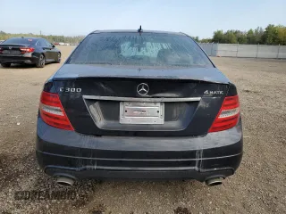 2013 Mercedes-Benz C 300 Sport with VIN WDDGF8AB1DA819150, listed as a Copart auction lot 70980134 with 133,038 mi miles and Salvage Title. Bid and sale history available at DreamBid. Image 6.