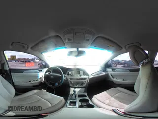 2016 Hyundai Sonata Hybrid SE with VIN KMHE24L15GA039176, listed as a IAAI auction lot 42135751 with 135,592 mi miles. Bid and sale history available at carsss.com. Image 19.
