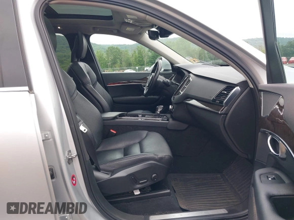 2016 Volvo XC90 T6 Momentum z VIN YV4A22PK9G1070826, wystawiony jako IAAI lot #42471462 z przebiegiem 147 163 mil mil oraz . Historia ofert i sprzedaży dostępna na DreamBid. Obrazek 5.