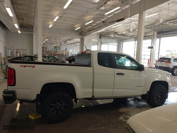 2018 Chevrolet Colorado 4WD Work Truck with VIN 1GCHTBEN0J1179548, listed as a IAAI auction lot 41083085 with 102,530 mi miles. Bid and sale history available at carsss.com. Image 13.