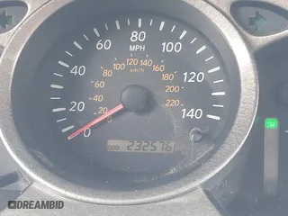 2002 Toyota Highlander with VIN JTEHF21A120059187, listed as a IAAI auction lot 42072524 with 232,576 mi miles. Bid and sale history available at carsss.com. Image 7.