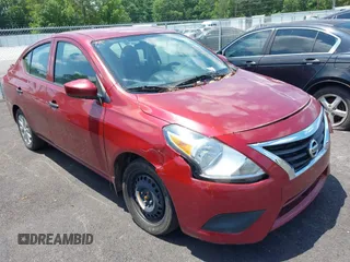 2017 Nissan Versa SV z VIN 3N1CN7AP8HL855727, wystawiony jako IAAI lot #42212882 z przebiegiem 132 696 mil mil oraz . Historia ofert i sprzedaży dostępna na DreamBid. Obrazek 1.