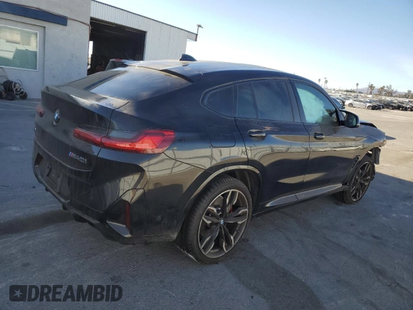 2024 BMW X4 M40i with VIN 5UX43DT04R9U21223, listed as a Copart auction lot 89411275 with 0 mi miles and Salvage Title. Bid and sale history available at carsss.com. Image 3.