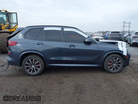 2022 BMW X5 xDrive40i with VIN 5UXCR6C06N9M28108, listed as a IAAI auction lot 41934028 with 28,527 mi miles. Bid and sale history available at carsss.com. Image 13.