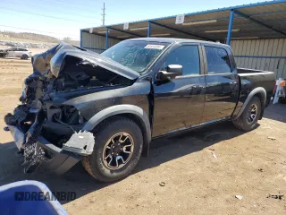 2016 Ram 1500 Rebel z VIN 1C6RR7YT7GS185917, wystawiony jako Copart lot #50464895 z przebiegiem 94 389 mil mil oraz Szkody całkowita. Historia ofert i sprzedaży dostępna na DreamBid. Obrazek 1.