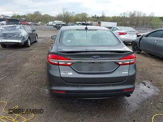 2018 Ford Fusion SE with VIN 3FA6P0HD5JR255697, listed as a IAAI auction lot 41902557 with 118,110 mi miles. Bid and sale history available at carsss.com. Image 16.
