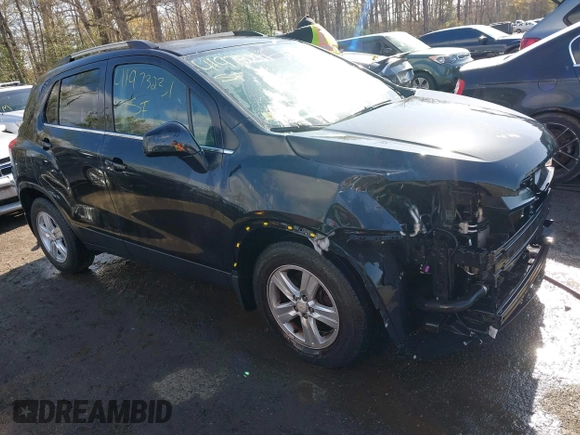 2015 Chevrolet Trax LT with VIN KL7CJLSB5FB060070, listed as a IAAI auction lot 41973231 with 44,802 mi miles. Bid and sale history available at carsss.com. Image 1.