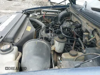 2000 Ford F-150 XL с VIN 1FTRX18L0YKA13483, выставлен на аукционе IAAI как лот 42990339 с пробегом Не указан миль и . История ставок и продаж доступна на DreamBid. Изображение 13.