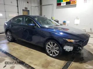 2021 Mazda 3 Select with VIN 3MZBPBBM2MM205433, listed as a Copart auction lot 46331065 with 41,242 mi miles and Salvage Title. Bid and sale history available at carsss.com. Image 4.