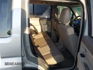 2008 Jeep Liberty Sport with VIN 1J8GP28K88W171737, listed as a IAAI auction lot 41872857 with 220,685 mi miles. Bid and sale history available at carsss.com. Image 8.