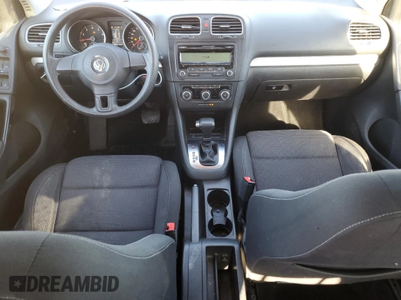 2011 Volkswagen Golf z VIN WVWDA7AJXBW104851, wystawiony jako Copart lot #87885315 z przebiegiem 219 050 mil mil oraz Szkoda całkowita • Salvage title. Historia ofert i sprzedaży dostępna na DreamBid. Obrazek 8.