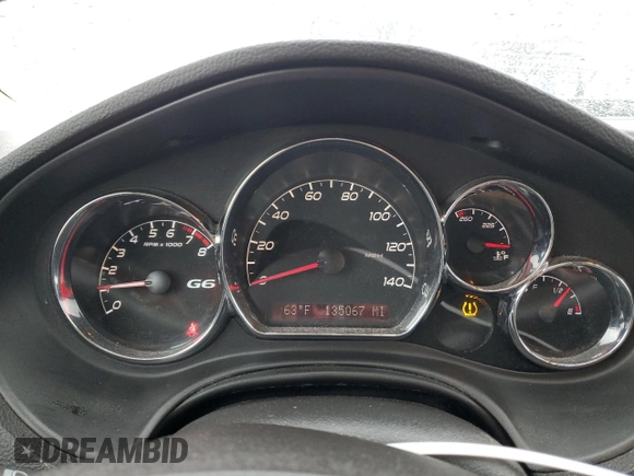2010 Pontiac G6 1SB z VIN 1G2ZA5E08A4160068, wystawiony jako Copart lot #56830335 z przebiegiem 135 067 mil mil oraz Czysty tytuł • Clean title. Historia ofert i sprzedaży dostępna na DreamBid. Obrazek 9.