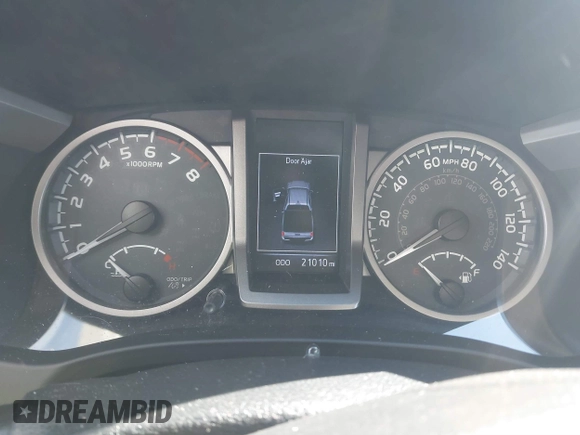 2018 Toyota Tacoma SR with VIN 3TMGZ5AN7JM165084, listed as a IAAI auction lot 41620305 with 21,010 mi miles. Bid and sale history available at carsss.com. Image 7.