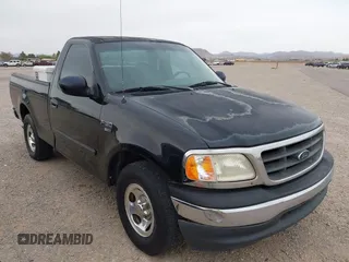 2000 Ford F-150 XL with VIN 1FTRF17W3YKA20460, listed as a IAAI auction lot 42035626 with 1 mi miles. Bid and sale history available at carsss.com. Image 6.