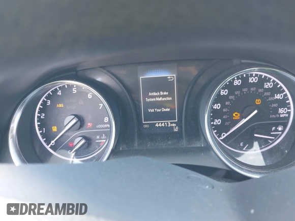 2019 Toyota Camry LE with VIN 4T1B11HK2KU187475, listed as a IAAI auction lot 42192293 with 44,413 mi miles and . Bid and sale history available at DreamBid. Image 7.