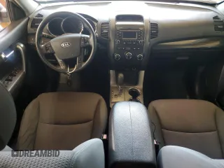 2012 Kia Sorento LX with VIN 5XYKT3A16CG192273, listed as a Copart auction lot 49690735 with Not Provided miles and Salvage Title. Bid and sale history available at DreamBid. Image 8.