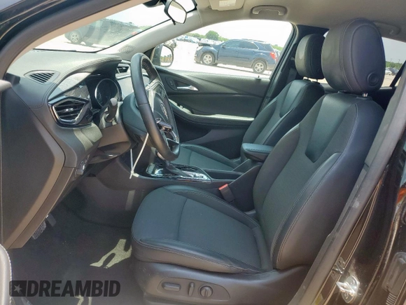 2023 Buick Encore GX Preferred с VIN KL4MMBS29PB144431, выставлен на аукционе Copart как лот 60904665 с пробегом 40 580 миль миль и Списание • Salvage title. История ставок и продаж доступна на DreamBid. Изображение 7.