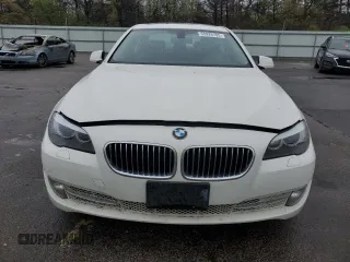 2013 BMW 5 Series 528i xDrive with VIN WBAXH5C54DD111187, listed as a Copart auction lot 55926705 with 92,854 mi miles and Clean Title. Bid and sale history available at carsss.com. Image 5.