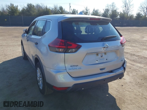 2018 Nissan Rogue SV with VIN KNMAT2MV1JP525946, listed as a IAAI auction lot 41785505 with 89,070 mi miles. Bid and sale history available at carsss.com. Image 3.
