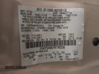 2007 Ford Focus S с VIN 1FAFP34N87W190236, выставлен на аукционе IAAI как лот 39851045 с пробегом 130 835 миль миль и . История ставок и продаж доступна на DreamBid. Изображение 9.