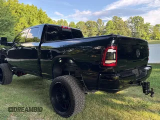 2024 Ram 2500 Laramie with VIN 3C6UR5FL9RG117209, listed as a Copart auction lot 64696495 with 47,038 mi miles and Clean title. Bid and sale history available at DreamBid. Image 3.