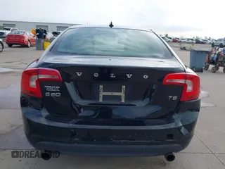 2012 Volvo S60 T5 with VIN YV1622FS6C2123121, listed as a IAAI auction lot 41912010 with 130,294 mi miles. Bid and sale history available at carsss.com. Image 6.