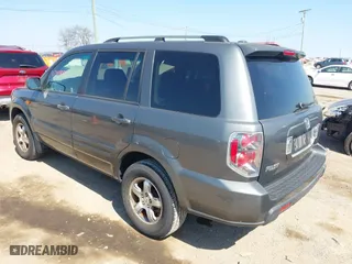 2007 Honda Pilot EX-L with VIN 5FNYF28517B008200, listed as a IAAI auction lot 41780805 with 264,496 mi miles. Bid and sale history available at carsss.com. Image 3.