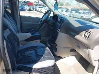2006 Dodge Grand Caravan SXT with VIN 2D4GP44L46R886234, listed as a IAAI auction lot 41986745 with 1 mi miles. Bid and sale history available at carsss.com. Image 5.