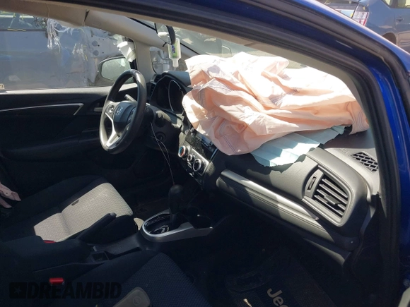 2019 Honda Fit LX with VIN 3HGGK5H43KM721508, listed as a IAAI auction lot 42055497 with 42,781 mi miles and . Bid and sale history available at DreamBid. Image 5.