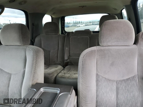 2004 Chevrolet Tahoe LS z VIN 1GNEC13T64R216680, wystawiony jako Copart lot #47055305 z przebiegiem 205 789 mil mil oraz Czysty tytuł • Clean title. Historia ofert i sprzedaży dostępna na DreamBid. Obrazek 10.