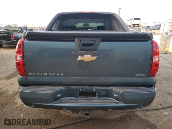 2010 Chevrolet Avalanche LT with VIN 3GNNCFE0XAG224812, listed as a Copart auction lot 47955285 with 163,402 mi miles and Salvage Title. Bid and sale history available at carsss.com. Image 6.