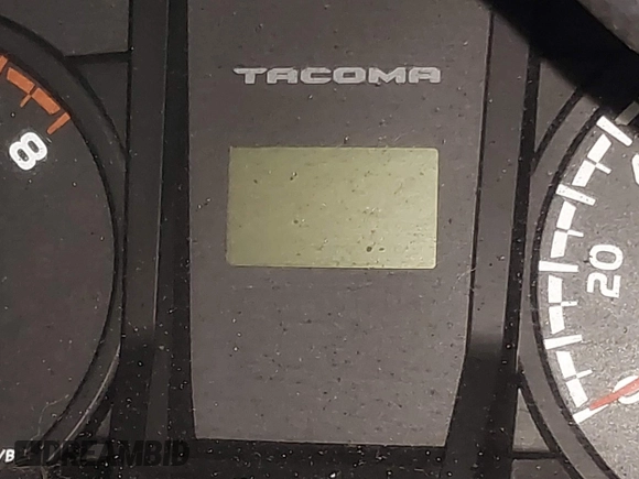 2017 Toyota Tacoma SR5 with VIN 3TMCZ5ANXHM089658, listed as a IAAI auction lot 41624050 with Not Provided miles and . Bid and sale history available at DreamBid. Image 15.