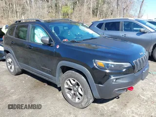 2019 Jeep Cherokee Trailhawk с VIN 1C4PJMBX8KD430013, выставлен на аукционе IAAI как лот 42019564 с пробегом 71 238 миль миль и . История ставок и продаж доступна на DreamBid. Изображение 1.