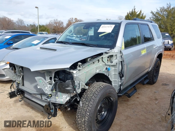 2024 Toyota 4Runner TRD Off Road with VIN JTERU5JR2R6304250, listed as a IAAI auction lot 41117579 with 1,352 mi miles and . Bid and sale history available at DreamBid. Image 17.
